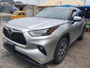 Toyota Highlander 2023 Silver for sale