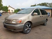 Toyota Sienna 2001 Beige for sale