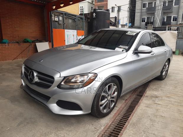 Mercedes-Benz C300 2015 Silver