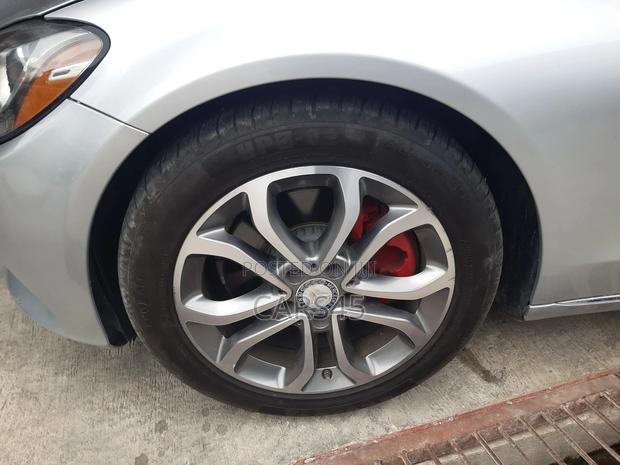 Mercedes-Benz C300 2015 Silver