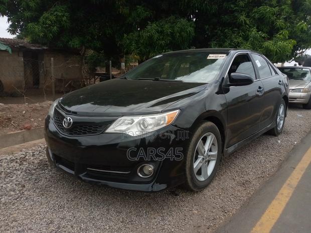 Toyota Camry 2013 Black