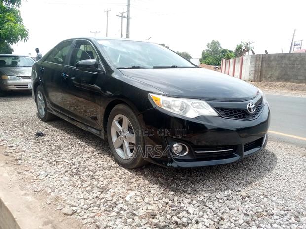 Toyota Camry 2013 Black