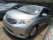 Toyota Sienna 2014 Silver for sale