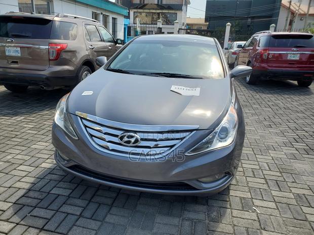 Hyundai Sonata 2013 Gray