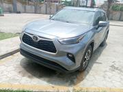 Toyota Highlander 2024 Gray for sale