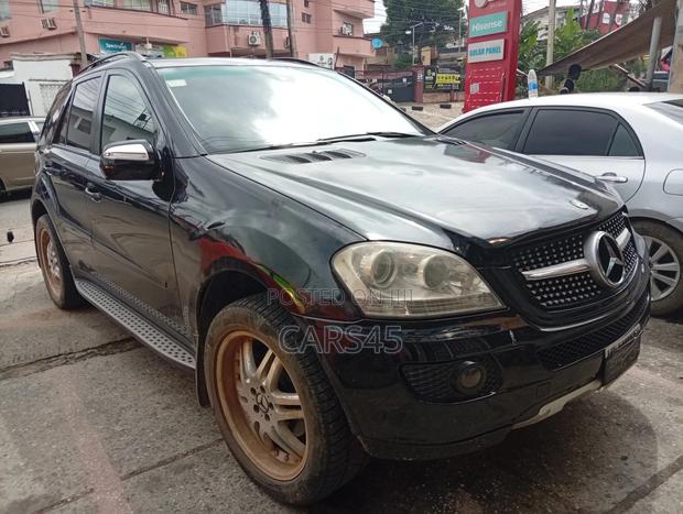Mercedes-Benz M Class 2006 Black