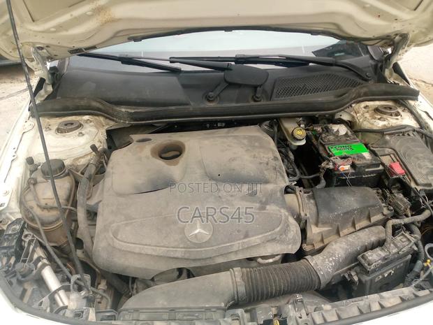 Mercedes-Benz C-Class 2016 White