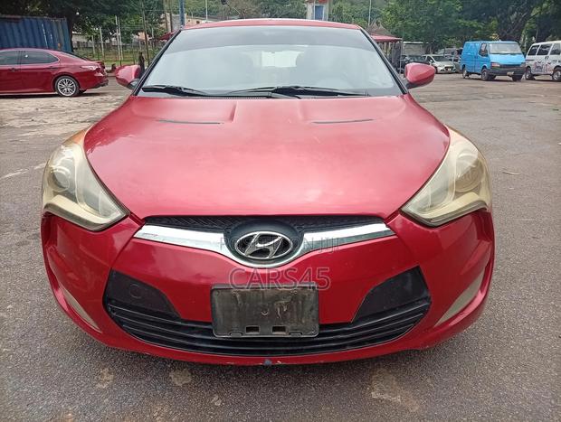 Hyundai Veloster 2012 Red