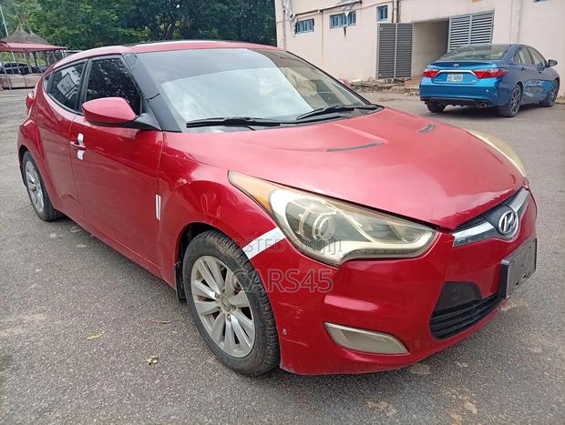 Hyundai Veloster 2012 Red