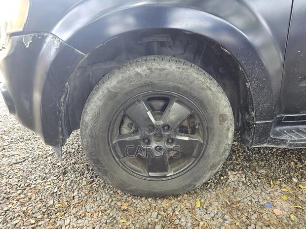 Ford Escape 2010 Blue