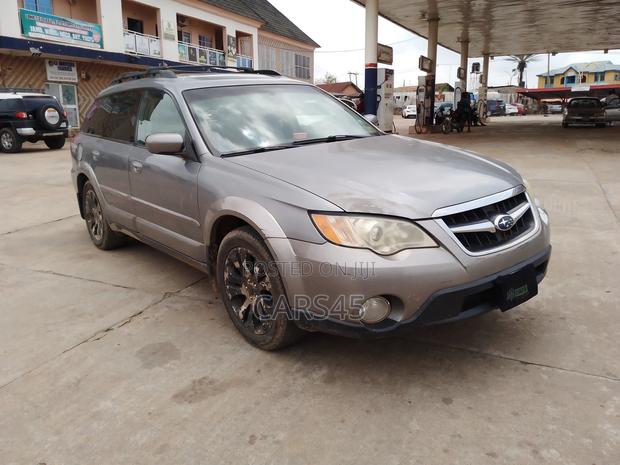Subaru Outback 2009 Gray