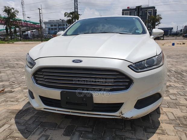 Ford Fusion 2015 White
