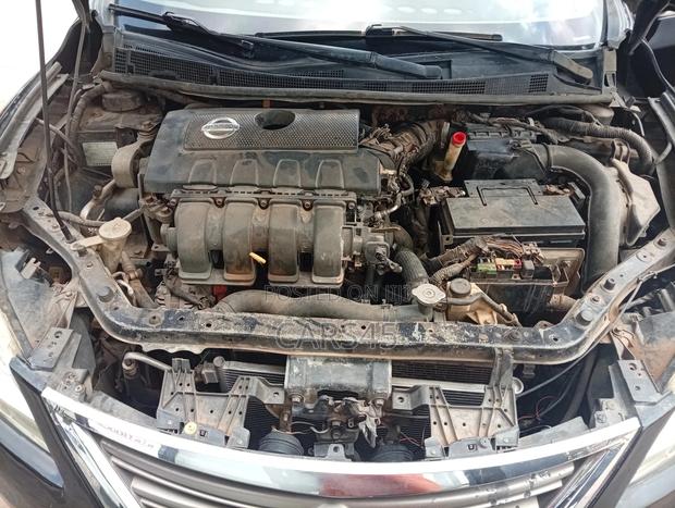 Nissan Sentra 2015 Black