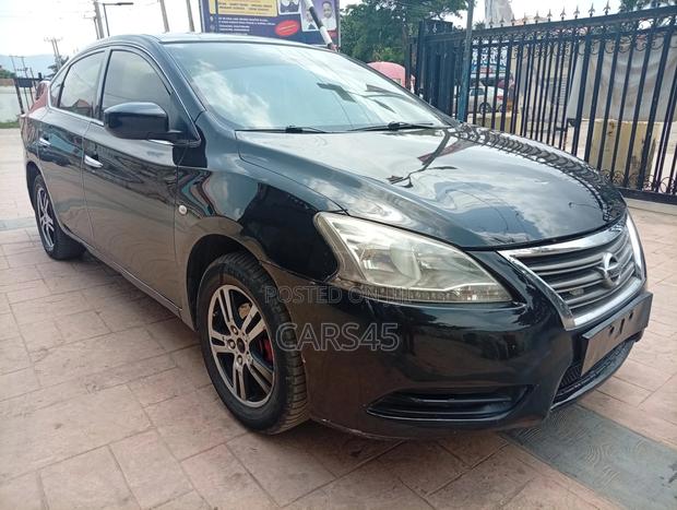 Nissan Sentra 2015 Black