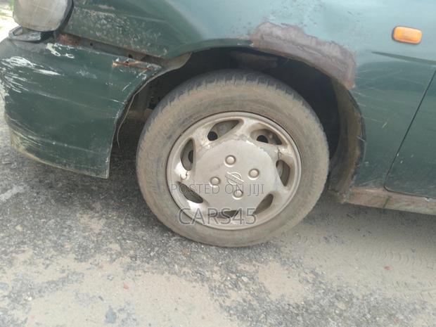Nissan Almera 1999 Green