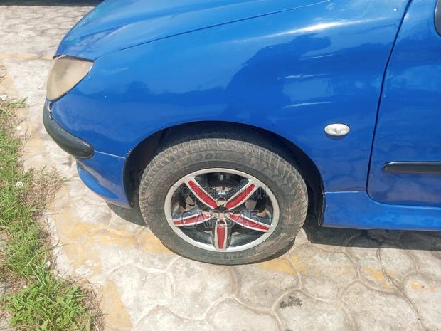Peugeot 206 2004 Blue