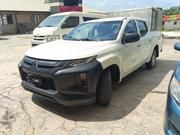 Mitsubishi L200 2019 White for sale