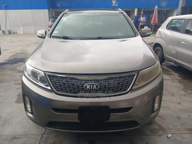 Kia Sorento 2015 Gray