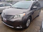 Toyota Sienna 2014 Gray for sale