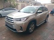 Toyota Highlander 2015 Gold for sale