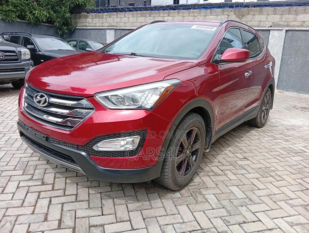 Hyundai Santa Fe 2016 Red