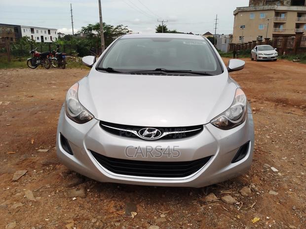 Hyundai Elantra GLS Sedan FWD (1.8L 4cyl 6A) 2013 Silver