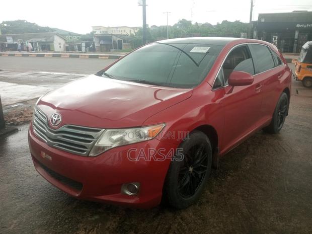 Toyota Venza AWD 2011 Red
