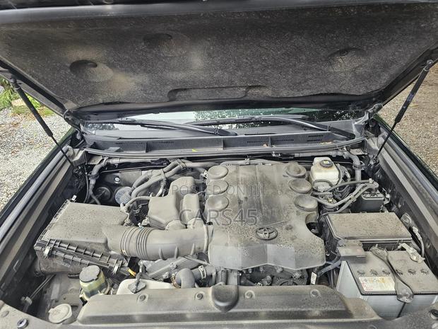 Toyota Land Cruiser Prado 2023 Black