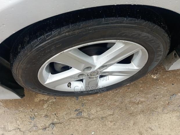 Toyota Camry 2014 Silver