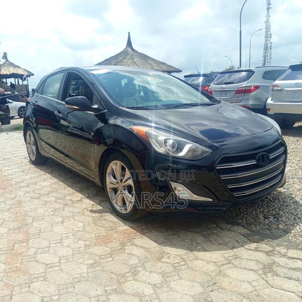 Hyundai Elantra SE 4dr Sedan (1.8L 4cyl 6M) 2014 Black