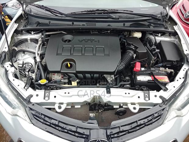 Toyota Corolla 2014 Silver