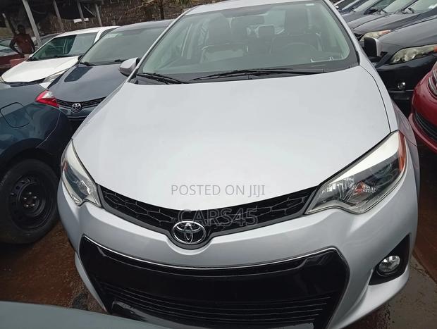 Toyota Corolla 2014 Silver