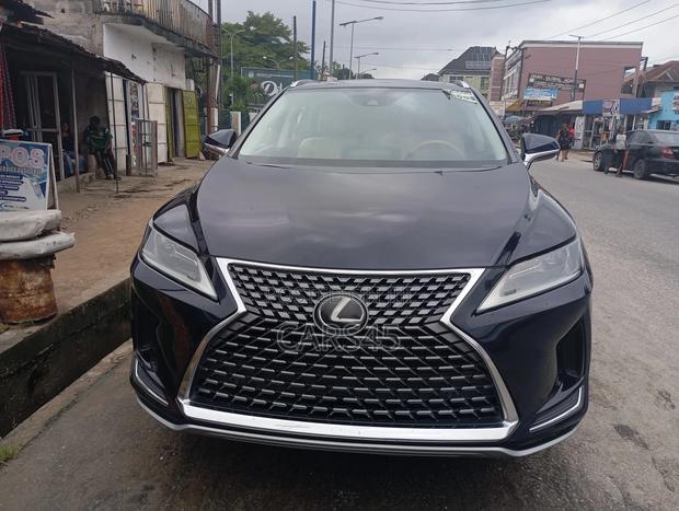 Lexus RX 2020 Blue