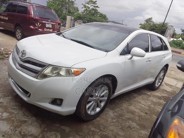 Toyota Venza 2009 White