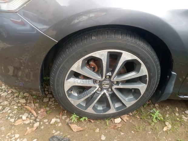 Honda Accord 2015 Gray