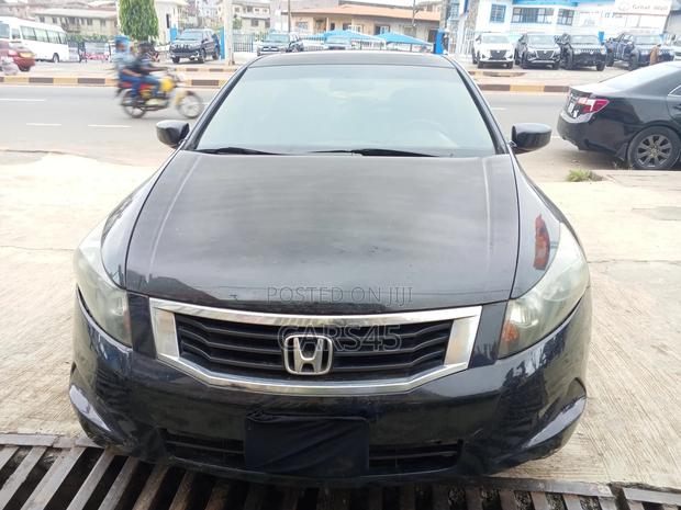 Honda Accord 2010 Black