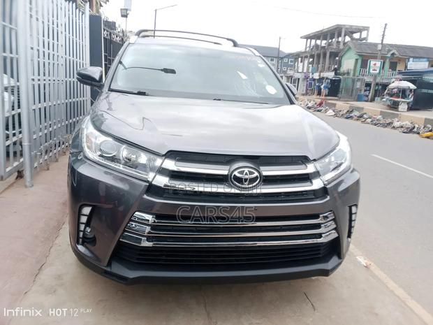 Toyota Highlander 2016 Gray