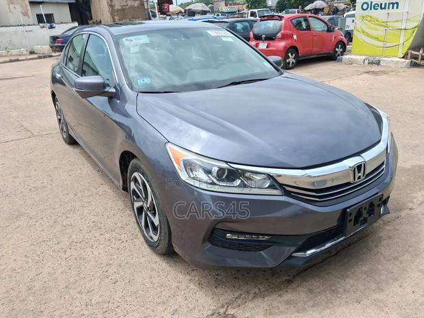 Honda Accord 2017 Gray