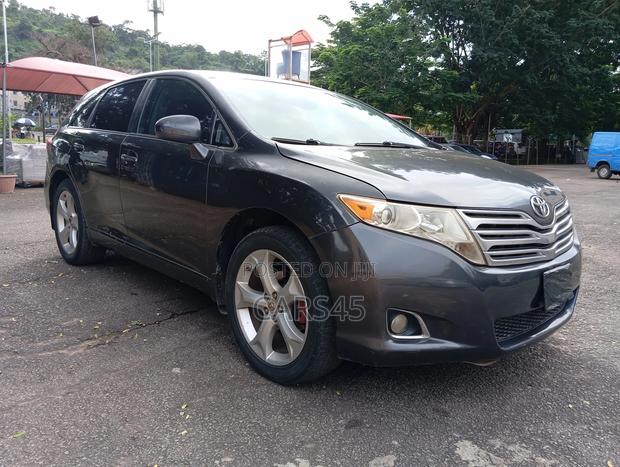 Toyota Venza 2009 Gray