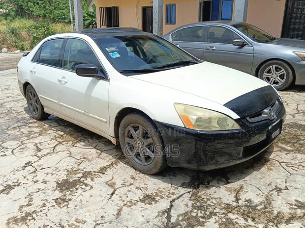 Honda Accord 2004 White