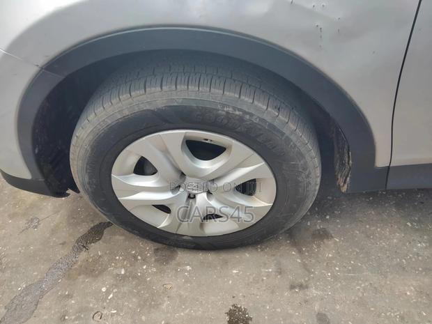 Toyota RAV4 2015 Silver