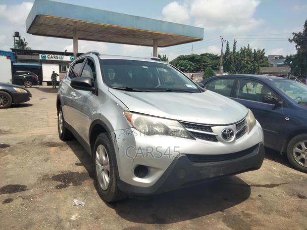 Toyota RAV4 2015 Silver