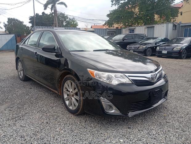 Toyota Camry 2012 Black