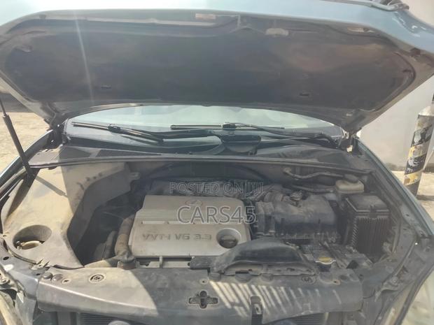 Lexus RX 330 2004 Blue