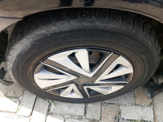 Toyota Avensis 2007 Black