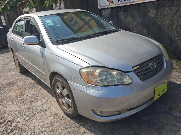 Toyota Corolla 2005 Silver