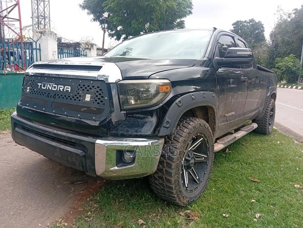 Toyota Tundra 2007 Black