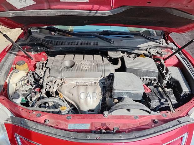 Toyota Camry 2010 Red