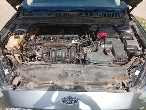 Ford Fusion 2013 Black