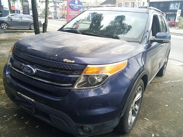 Ford Explorer Base 4dr 4x4 (3.5L 6cyl 6A) 2012 Blue